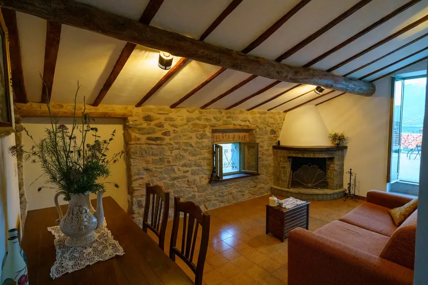 Sunny House - Image 1