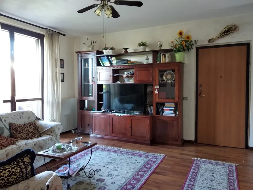 Comfortable apartment - Image 1