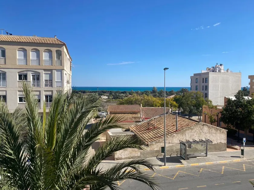 Apartment in La Marina - Image 1