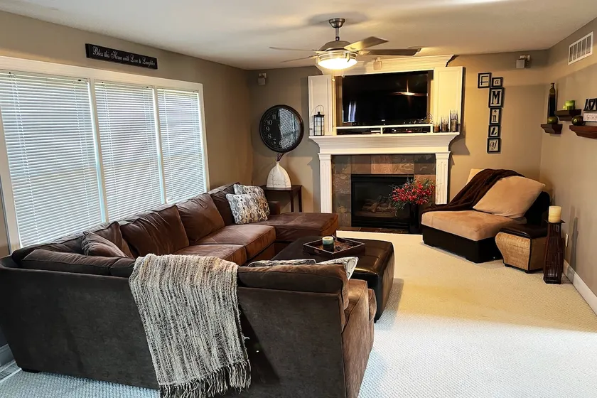 Spacious 3BR near TBK sports com - Image 1