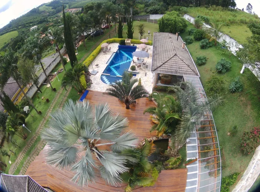 Secret Garden House - Image 1