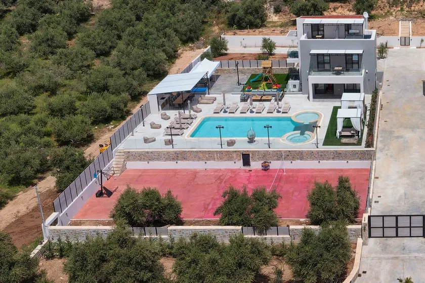 Luxurious Villa Micha - With 150m Pool - Image 1