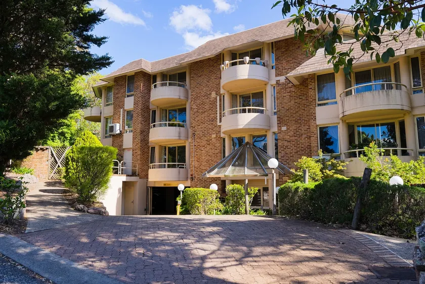Wahroonga Furnished Apartments - Image 1