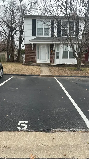 Family Friendly Townhouse - Image 1