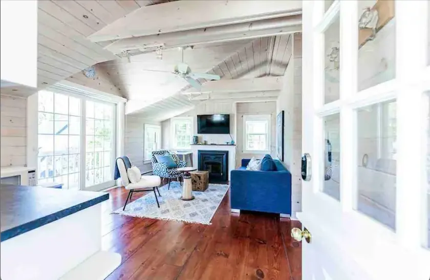 Chester Suite By The Ocean - Image 1
