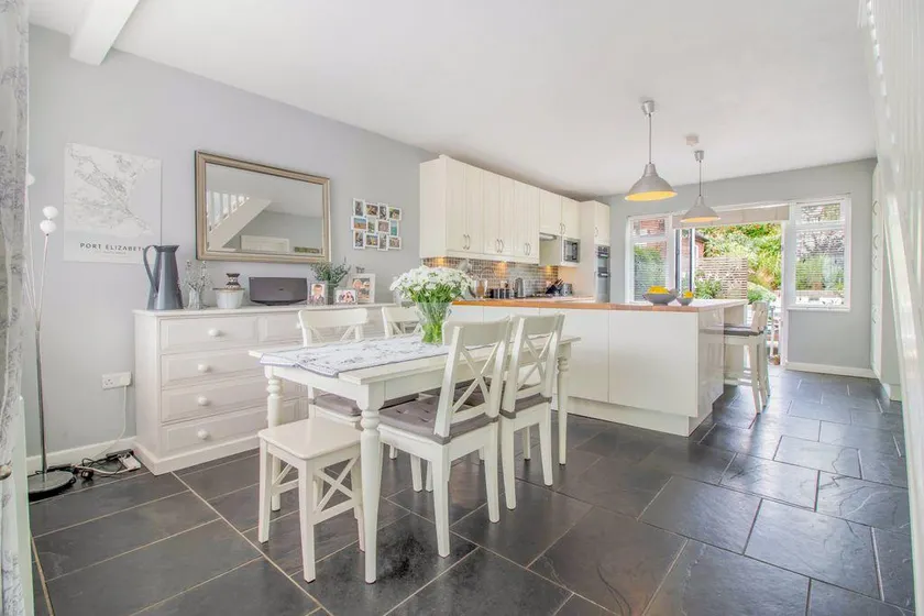 Pear Tree House - Image 1
