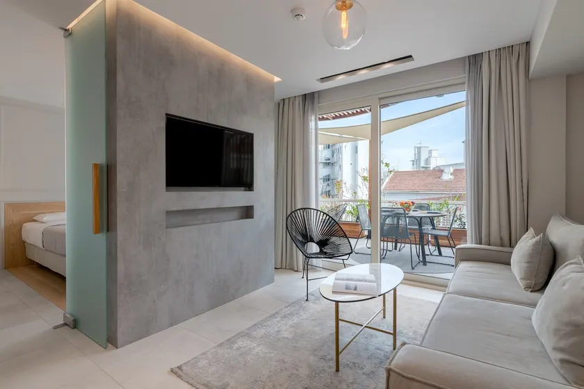 Aphrodite - Luxenia Suites - Image 1