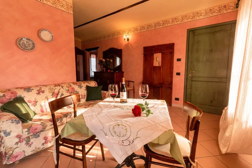 Alba Morus Apartment in farmhouse on the ground floor - Image 1