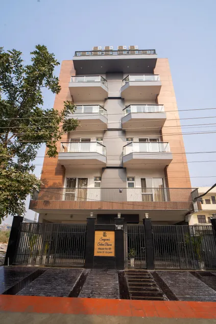 1 BHK Serviced Apartment Near By Galleria Market - Image 1