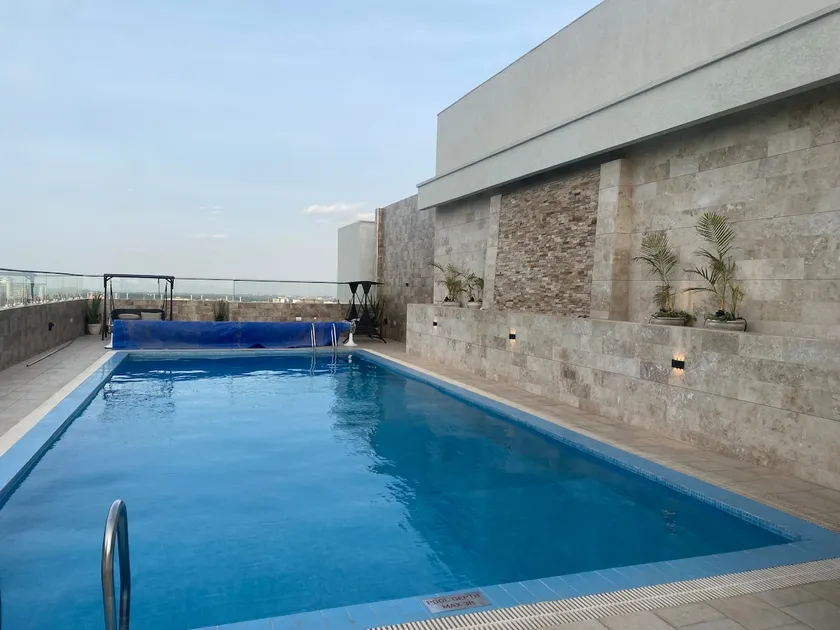 Ken’s 1Br Elite Residence(G18) Heated Rooftop Pool - Image 1