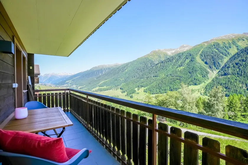 4* renovated apartment on top of the mountain at 1500 m - Image 1