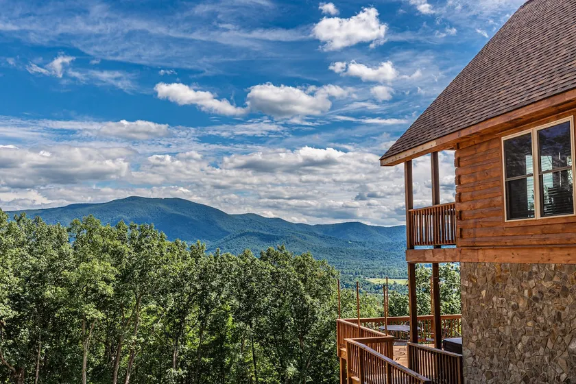Pinnacle-Shenandoah Woods - Image 1