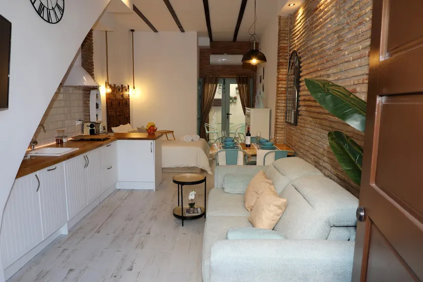 Beach Loft Apt, Private Terrace. VT-49896-V - Image 1
