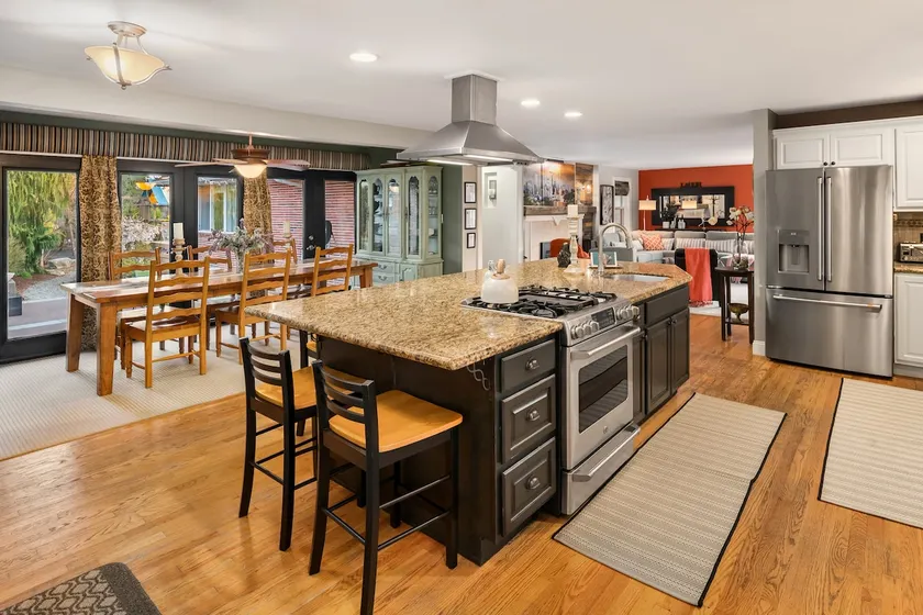 Retreat Home near Ocean & Airport - Image 1