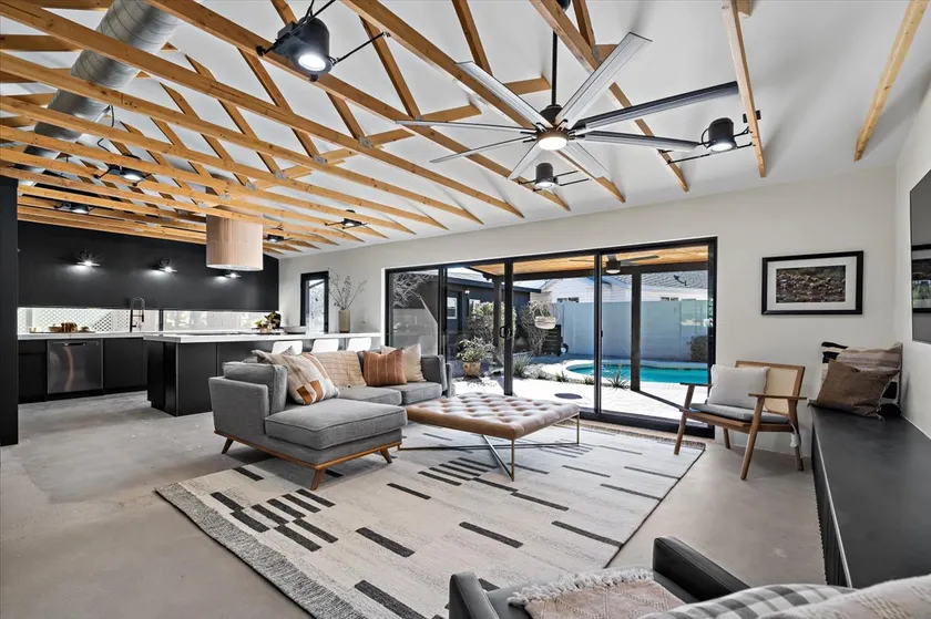 Designer Home w/ Pool.  Modern Design. Walk to DT Gilbert - Image 1