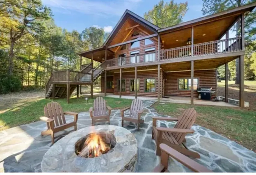 You and Me on the Dock: Log Cabin on Lake Gaston - Image 1