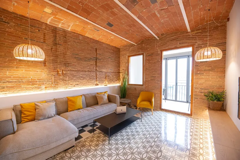BL15Girona- Beautiful new apartment - Image 1