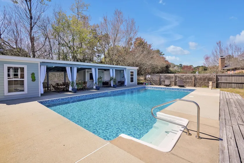 4BR/pool sleeps up to 10, cabana, gr8 kitchen! - Image 1