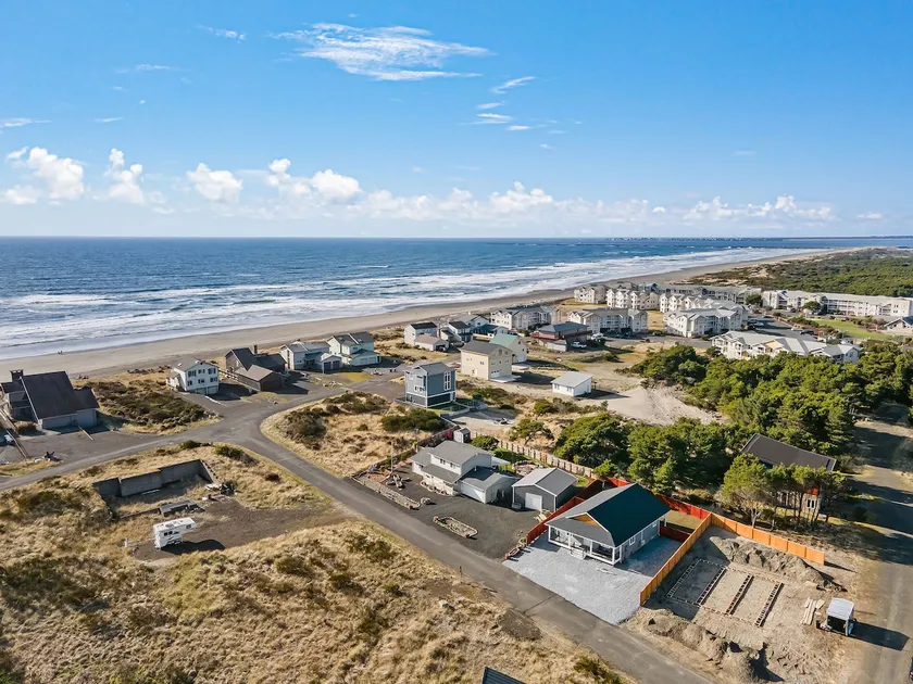 New 3BR Beach Retreat · Steps from Sand + EV - Image 1