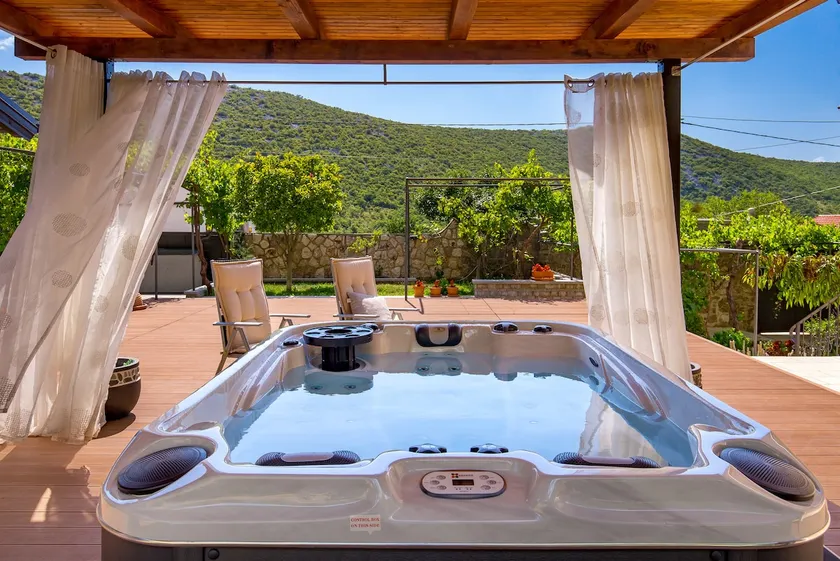 Villa Big Valley - Image 1