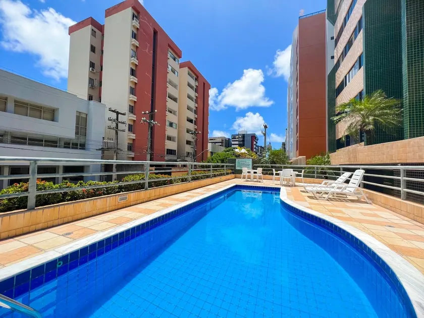 Apt 2/4 en-suites in Ponta Verde - Image 1