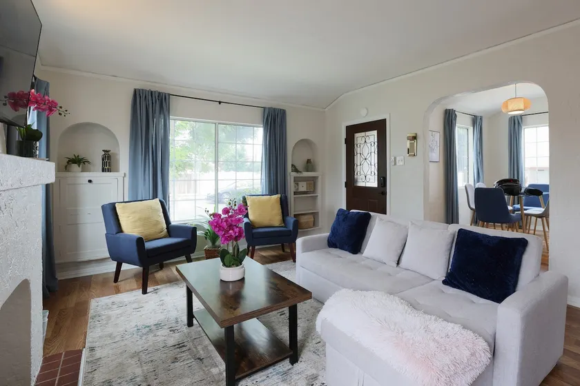 Extraordinaire Casa 2B1B KING beds - Image 1