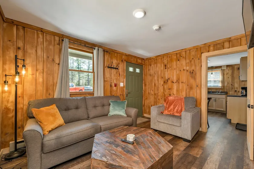 Saco River Private Chalet: 2BR/2BA - Image 1