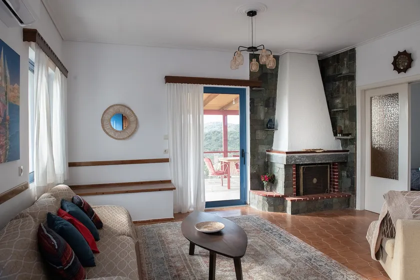 Georgia's house - Image 1