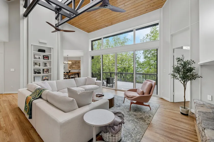 Sewanee Woods Modern Luxe Escape - Image 1