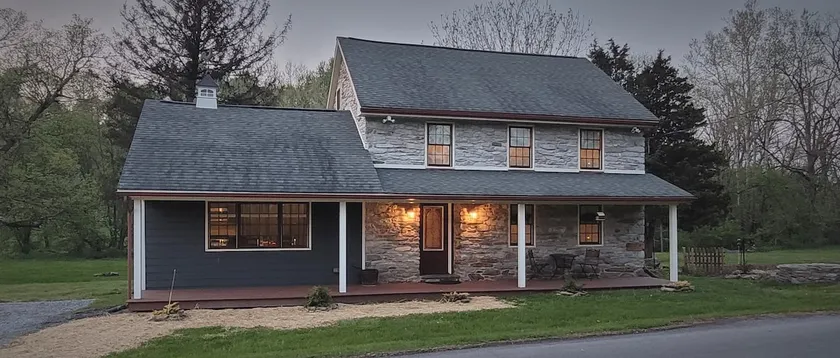 Beautiful & Relaxing Stone House on Beaver Creek - Image 1