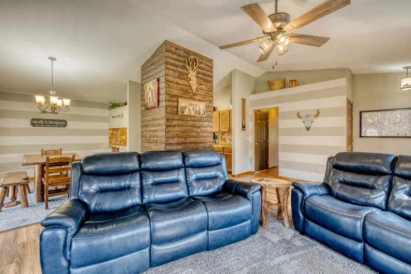 River Front | Hot Tub | Game Room | Fire Pit - Image 1