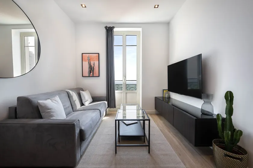 Sea View Monaco New Apartment 2 Beds with Balcony - Image 1