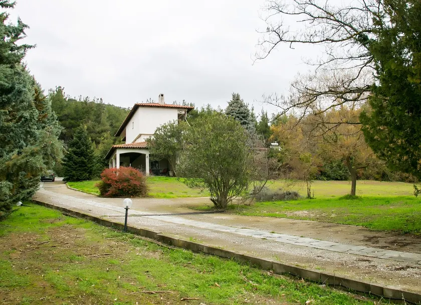 Luxury Chez-Moi - Image 1