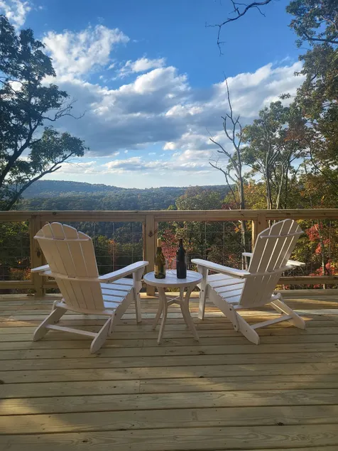Mountain Top Cabin - Image 1