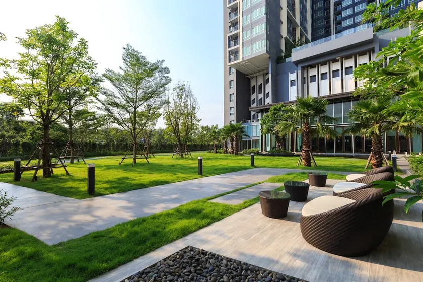 1BR Condo next to MRT Bangkhae (Blue Line) - Image 1