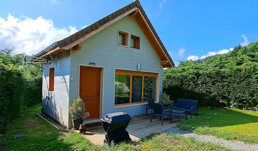 Small 20 m2 chalet - Image 1