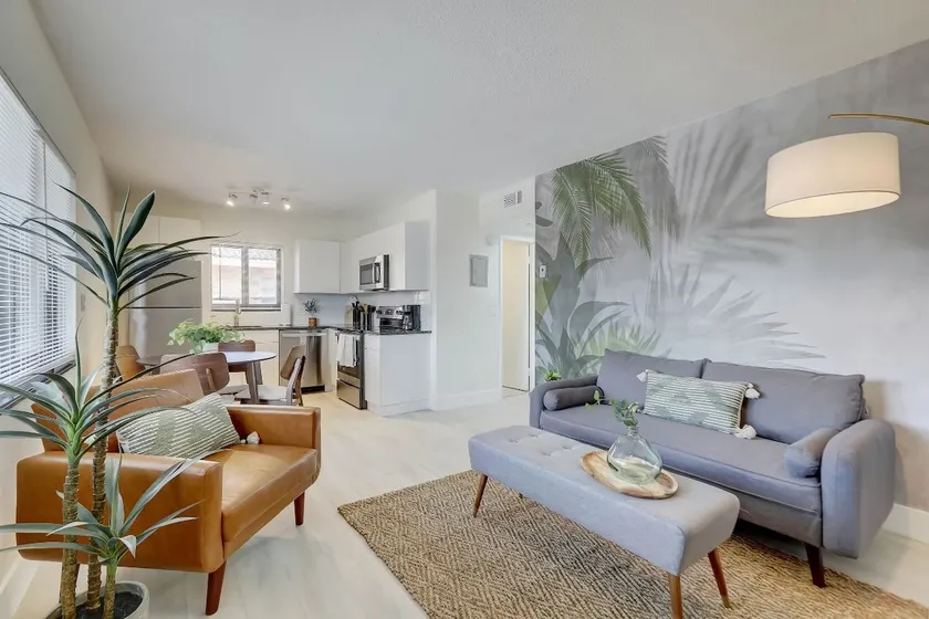 Beachy&Boho w/full kitchen & Pool FOR 6 ppl - Image 1
