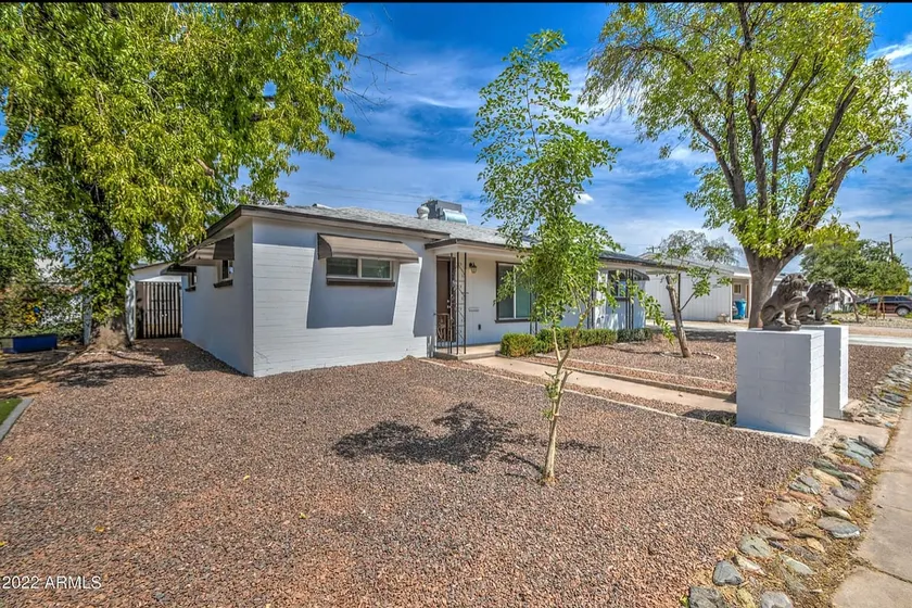 Centrally located & cozy - Image 1