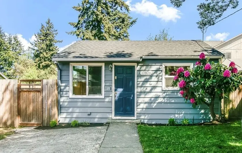 The Cozy Cottage - Image 1