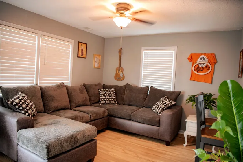 The Bluegrass House - Image 1