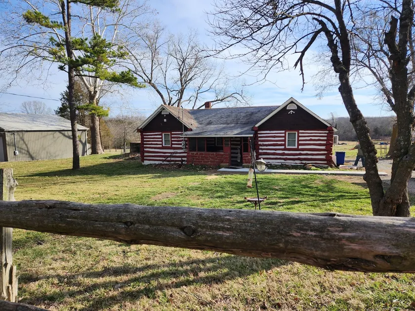Hand Built Log Cabin - Image 1