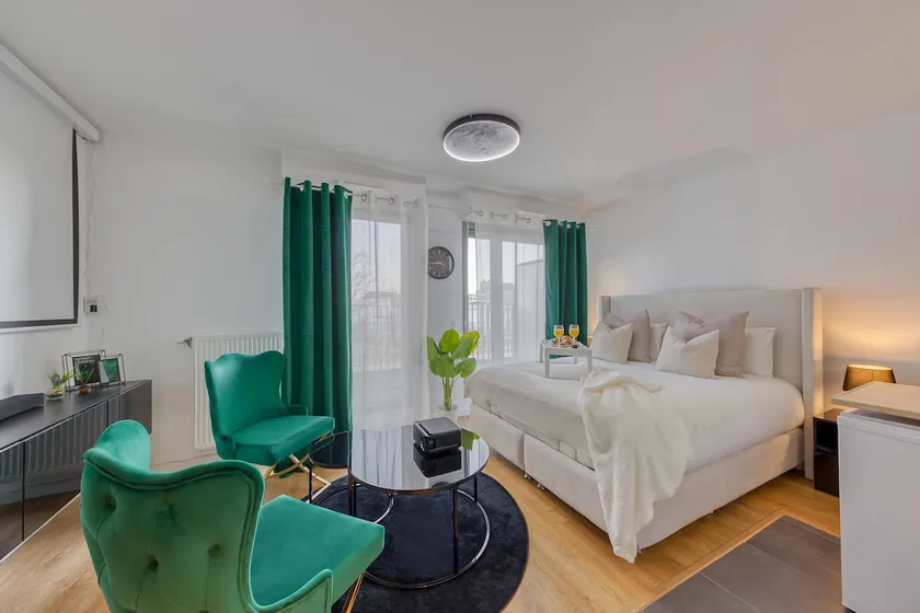 Rivera Maya – TGV station 3 min walk - Near Paris - Image 1