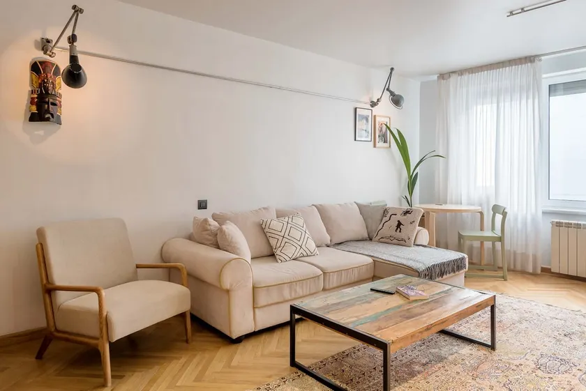 Apartment Central Bucharest - Image 1