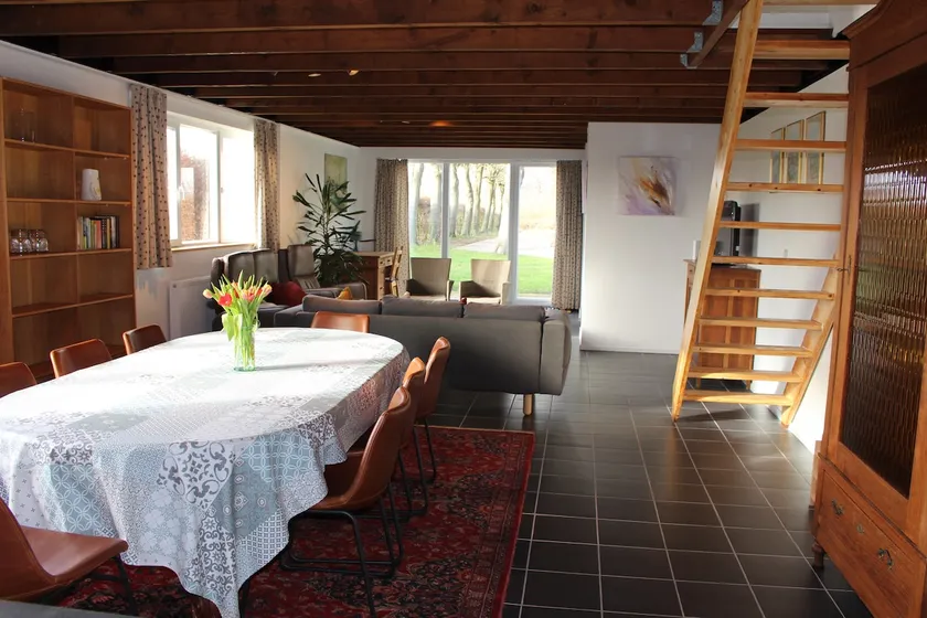 Vacation home in nature - Image 1
