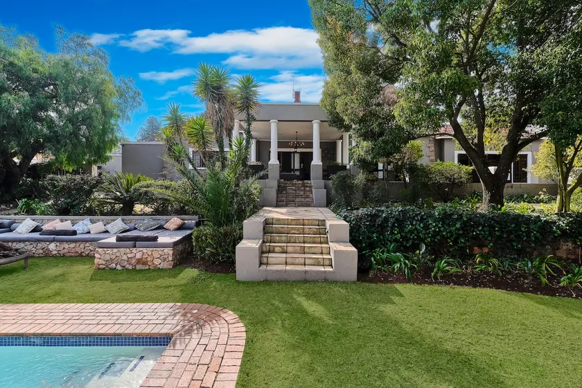 Rose Road Manor - Houghton Johannesburg - Image 1