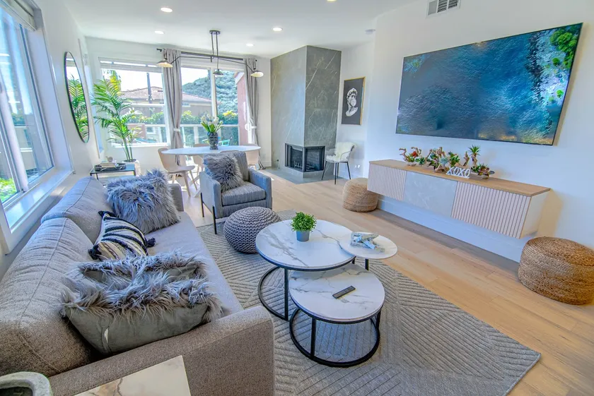 ULTRA LUX, Near PCH, best views! - Image 1
