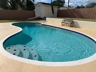 A private little resort. - Image 1