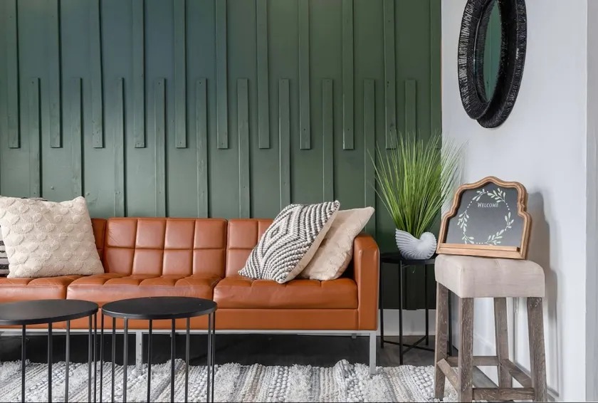 Historic/Modern Studio Apt. *Perfect for Couples* - Image 1