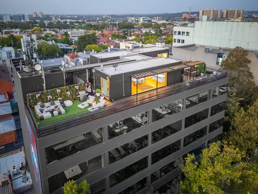 MCG Grand Royal Penthouse - Image 1