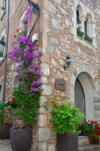 Can Senio 2- ”Authentic Medieval Charme”: - Image 1